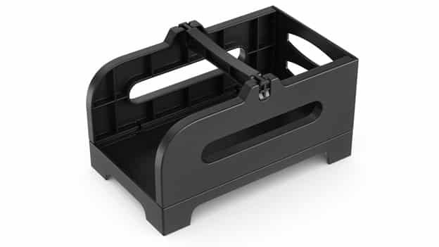 A roll label is loaded on the Rollo label holder